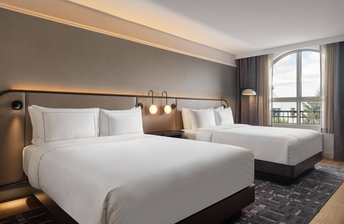 Bromont Hotel | Hotel Vallea Bromont, Tapestry Collection by Hilton