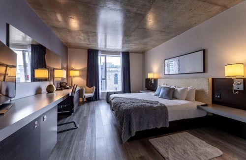 Quartier des Spectacles Hotel | HOTEL10