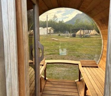 Seward Resort | Howling Wolf Resort