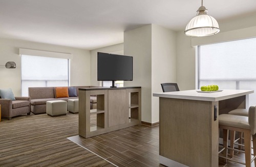 Bryan Hotel | Hyatt House Bryan/College Station