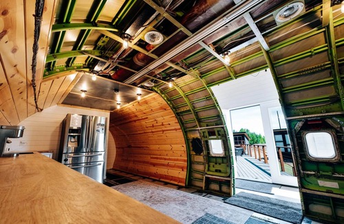 Houston House | Iconic 727 Jet: Private Aft Suite + Lounge