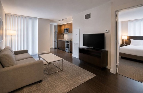 Garden District Hotel | Inviting 1BR Suite Close to Entertainment District