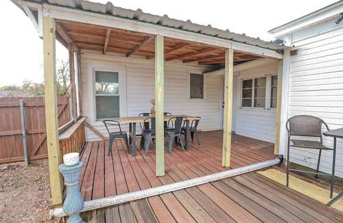 Stephenville House | Isla Be Back - Comfy Stay Near TSU