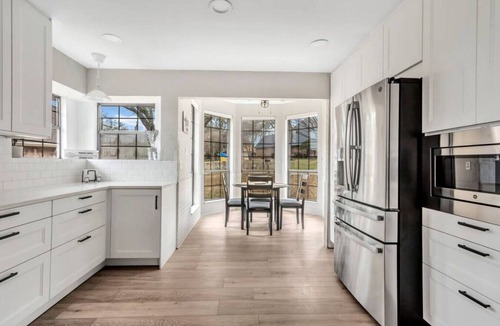 Rockwall House | Jacuzzi Lakefront Home w/Game room+play structure