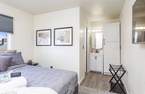 Fairview Condo | Karluk Oasis, Bright Luxury Condo, Near Downtown