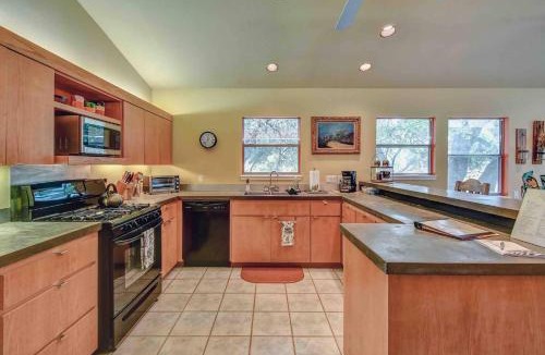 Glen Rose House | Kasa Casa at High Hope Ranch 3bed Cowboy Pool