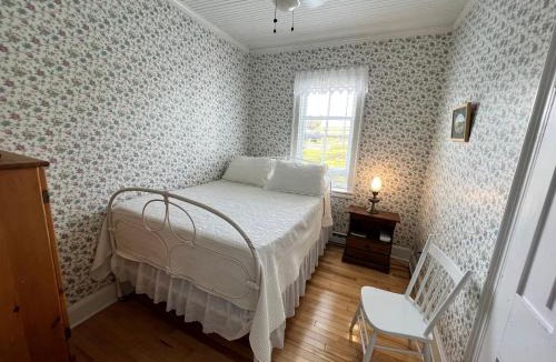 Trinity Hotel | Kelly's Landing