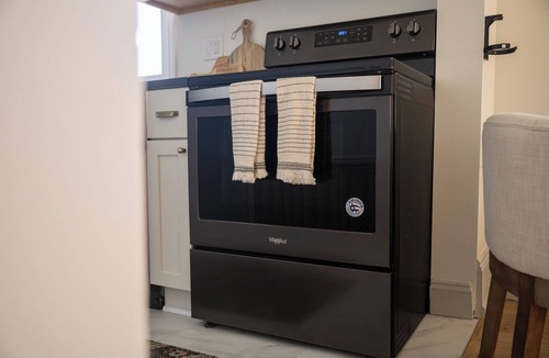 Geneva Apartment | Kellys Suite