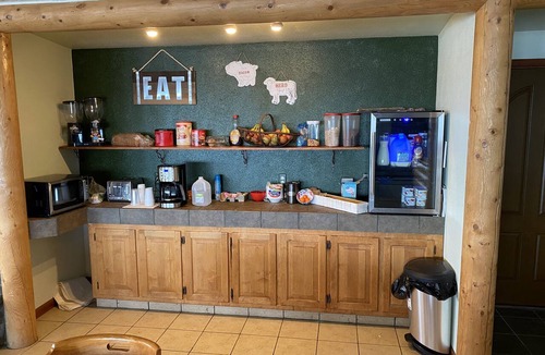 Happy Valley Cabin | King Halibut Lodge