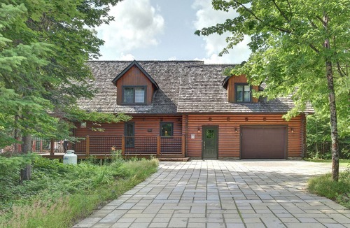 Saint-Faustin-Lac-Carre Ski Chalet | ⛳ L'Eden - Golf- Swimming pool (June to Sept) - SPA -Billard
