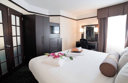 Val-d'Or Hotel | L'Escale Hôtel Suites