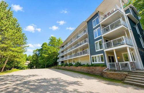Mont-Tremblant Village Apartment | La Cachette 204 by Gestion ELITE