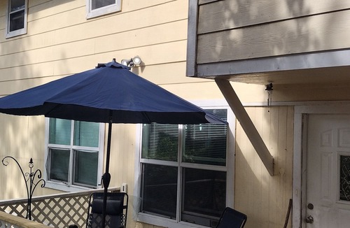 Tool House | Lake front house. cool, pet friendly with fire pit & grill.