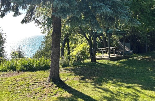 Port Albert Cottage | Lake Huron Cottage
