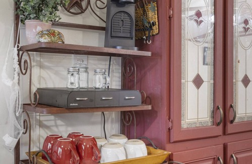 Cotton Gin House | Lake Limestone Getaway w/Firepit