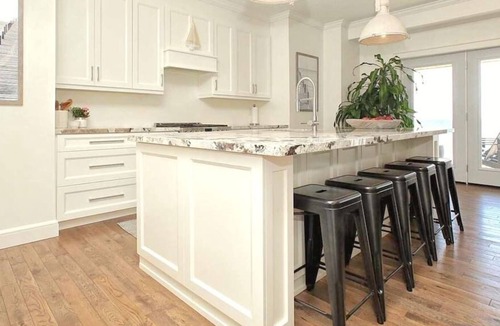 Big Bay Point Cottage | Lake Simcoe Waterfront Beach Muskoka Cottage