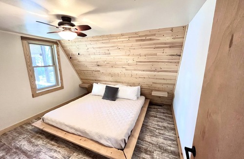 Hoyt Cabin | LakeFire Cabin: A-Frame, Modern Touches, Steps from Lake, Lake Views w/ Fire Pit