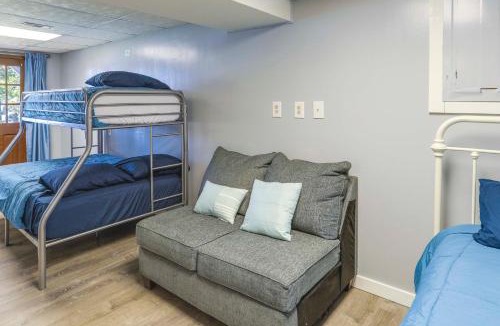 Horseshoe Bend House | Lakefront Arkansas Escape w/Grill, Dock & Kayaks!