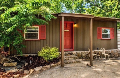 Higden Cabin | Lakefront Cabin