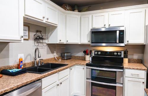 Mead House | Lakefront Captains Quarters - 31