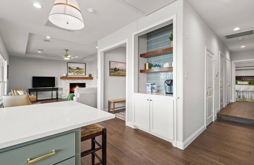Indian Shores House | Lakefront Getaway w/Hot Tub, Kayaks & Spacious Deck