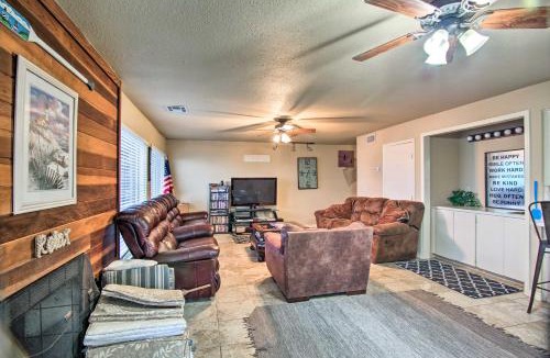Longtown House | Lakefront Home w/Private Beach Access!