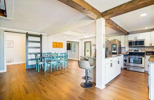 Kemp House | Lakefront home with Gorgeous sunset view