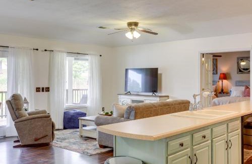 Horseshoe Bend House | Lakefront Horseshoe Bend Home w/Boat Dock!
