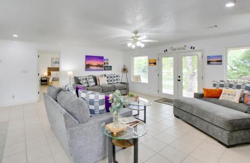 Hot Springs House | Lakefront Hot Springs Condo w/Dock Access & Views