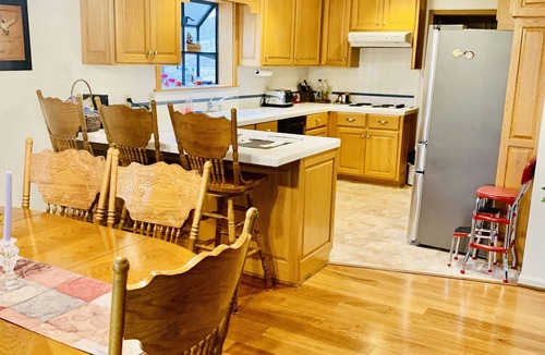 Jones Mills Resort | Lakefront Retreat w/Deck, Dock & Resort Amenities