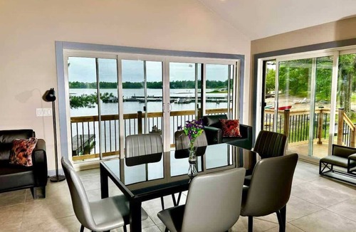 Carling Cabin | Lakefront Studio Cottage #8