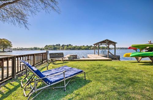 Willis House | Lakeside Hideaway Cabin - Rest & Recharge