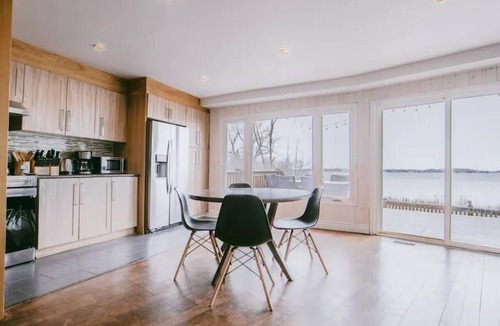 Scugog Cottage | Lakeside Paradise Scugog