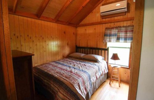 Mead House | Lakeview Cedar Cabin - 6