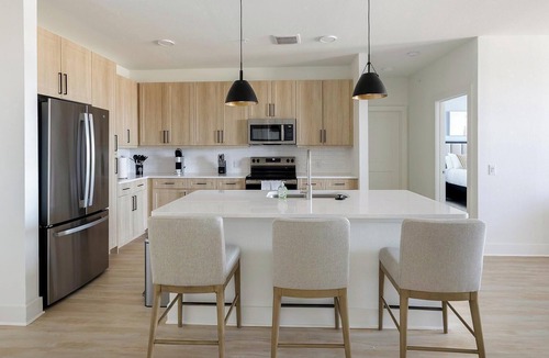 Roanoke Apartment | Landing | Amazing 2BD in Downtown Roanoke