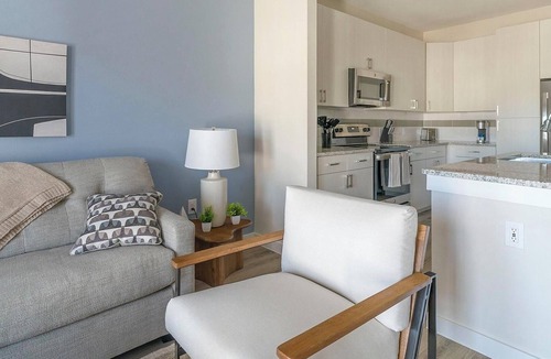 Conroe Apartment | Landing | Beautiful 1BD, Clubhouse, Pool