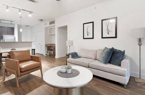 Park Central Apartment | Landing | Beautiful 1BD, Courtyard, Gym