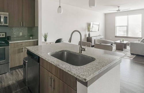 Memorial Apartment | Landing | Beautiful 1BD, Gym