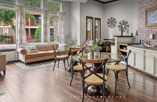 Barker Apartment | Landing | Beautiful 2BD, Clubhouse, Gym