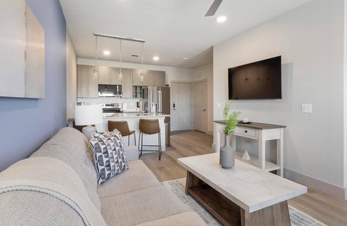 Midlothian Apartment | Landing | Chic 1BD, Game Room, Clubhouse