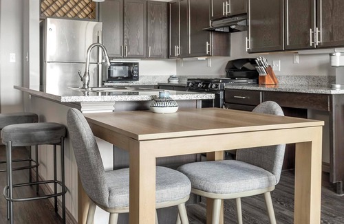 Fort Worth Apartment | Landing | Chic 1BD, Pool, Clubhouse