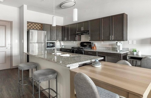 Fort Worth Apartment | Landing | Chic 1BD, Pool, Clubhouse
