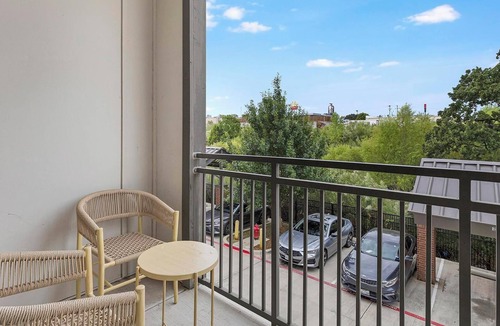 North Arlington Apartment | Landing | Chic 2BD, Yoga Studio, Gym