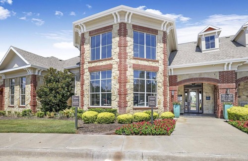 Fossil Creek Apartment | Landing | Incredible 1BD, Gym, Clubhouse