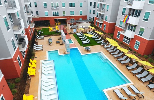 Central Arlington Apartment | Landing | Incredible 2BD, Gym, Clubhouse