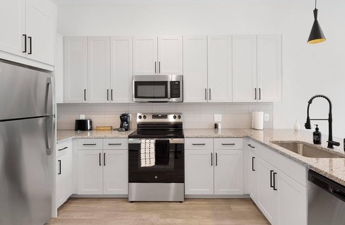 Denton Apartment | Landing | Incredible 2BD, Clubhouse, Pool