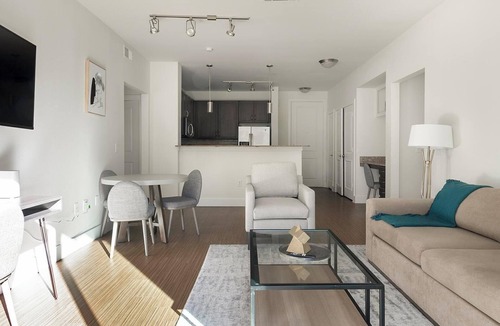 Park Central Apartment | Landing | Incredible 2BD, Pool, Courtyard