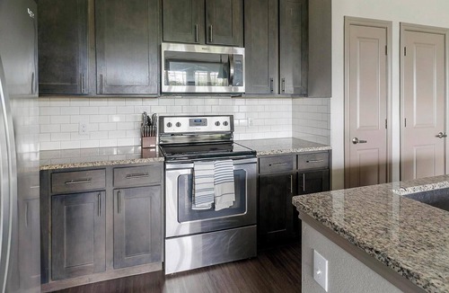 Baytown Apartment | Landing | Incredible 2BD in Bellview Acres Whiting