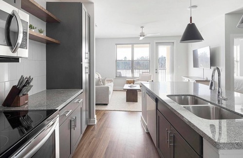 Ferndale Apartment | Landing | Incredible 1BD, Gym, Yoga Studio