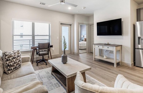 Midlothian Apartment | Landing | Modern 2BD, Clubhouse, Game Room